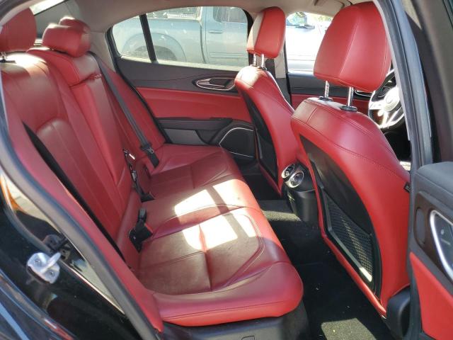 ZARFAEDN8J7589422 Alfa Romeo Giulia Q4