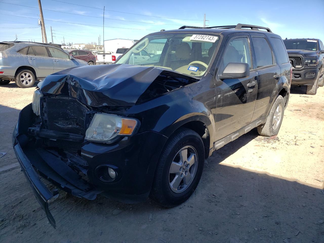 2011 FORD ESCAPE XLT - 1FMCU0D79BKA39648