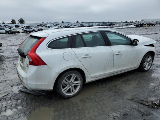 YV1612SB0F1201170 Volvo V60 Premier