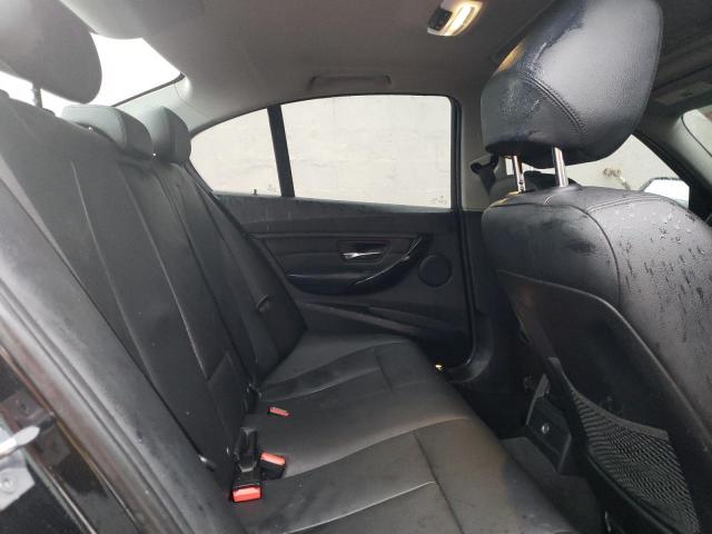WBA8A3C5XJA495373 BMW 320 XI