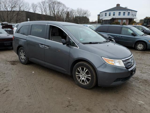 VIN 5FNRL5H68DB057574 2013 HONDA ODYSSEY no.4