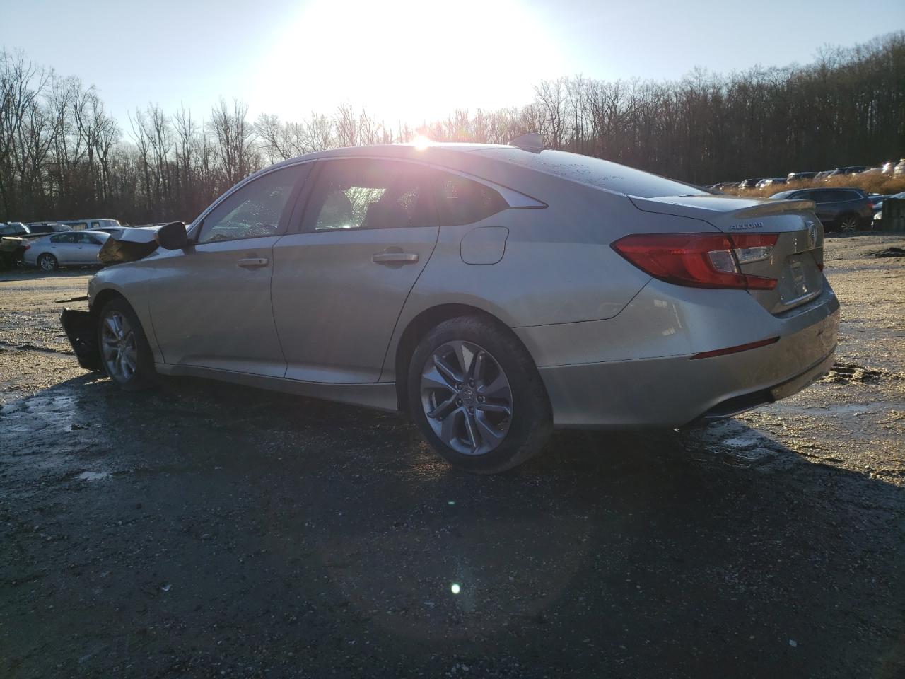 1HGCV1F17JA140998 HONDA ACCORD 2018
