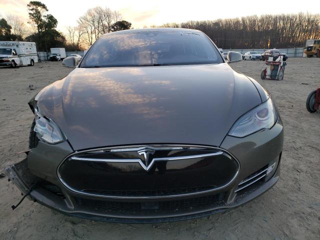 2015 TESLA MODEL S P8 5YJSA4H49FF086794