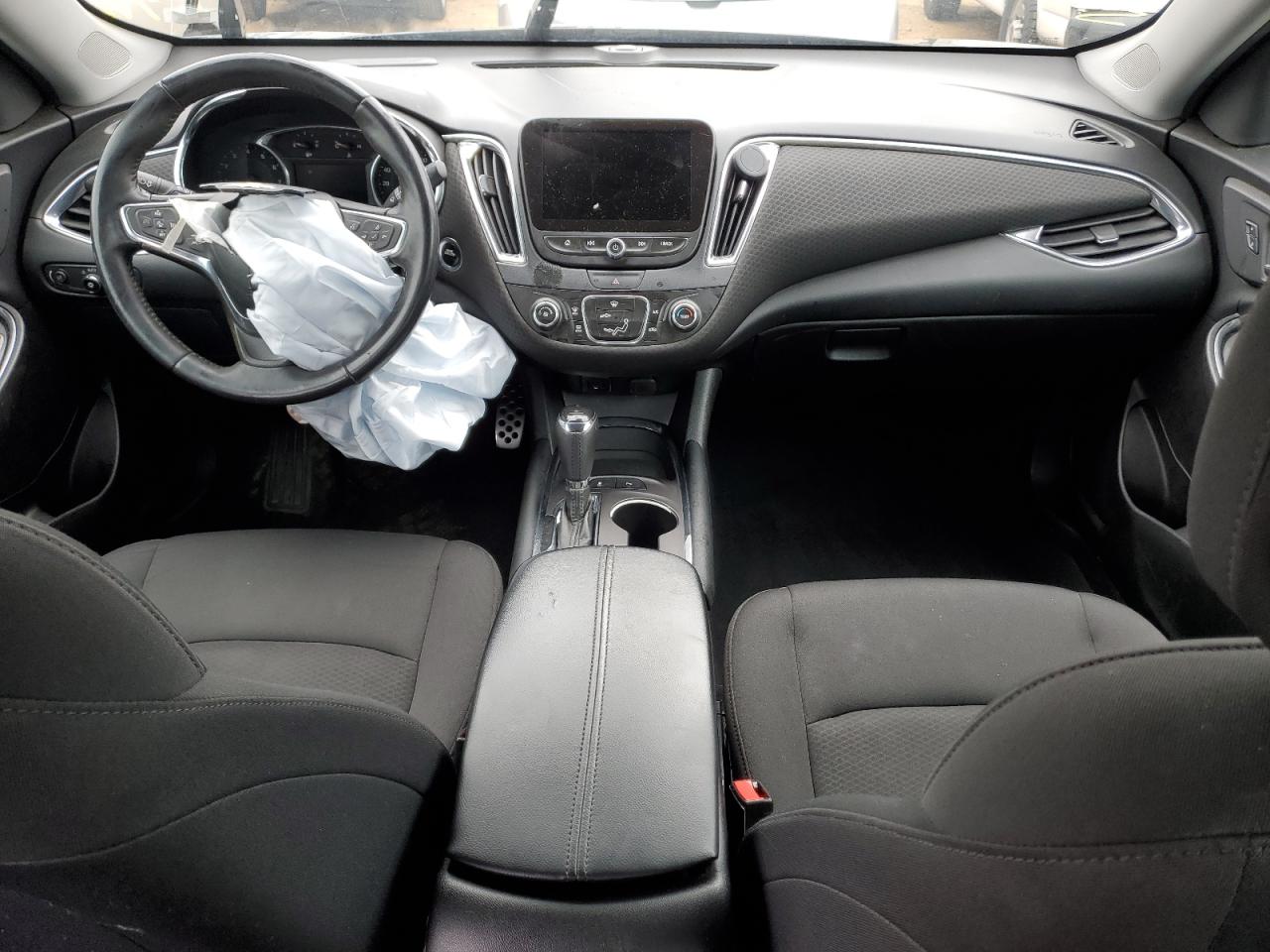 1G1ZF5SX0GF235141 CHEVROLET MALIBU 2016