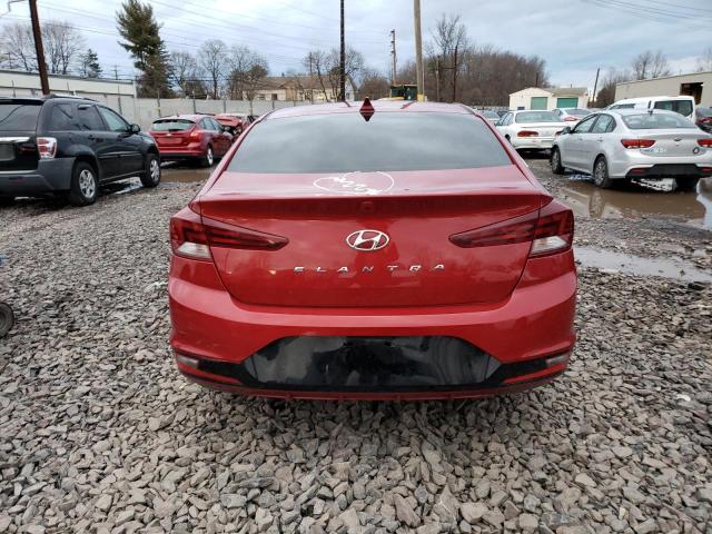 2019 HYUNDAI ELANTRA SE KMHD84LF6KU747126
