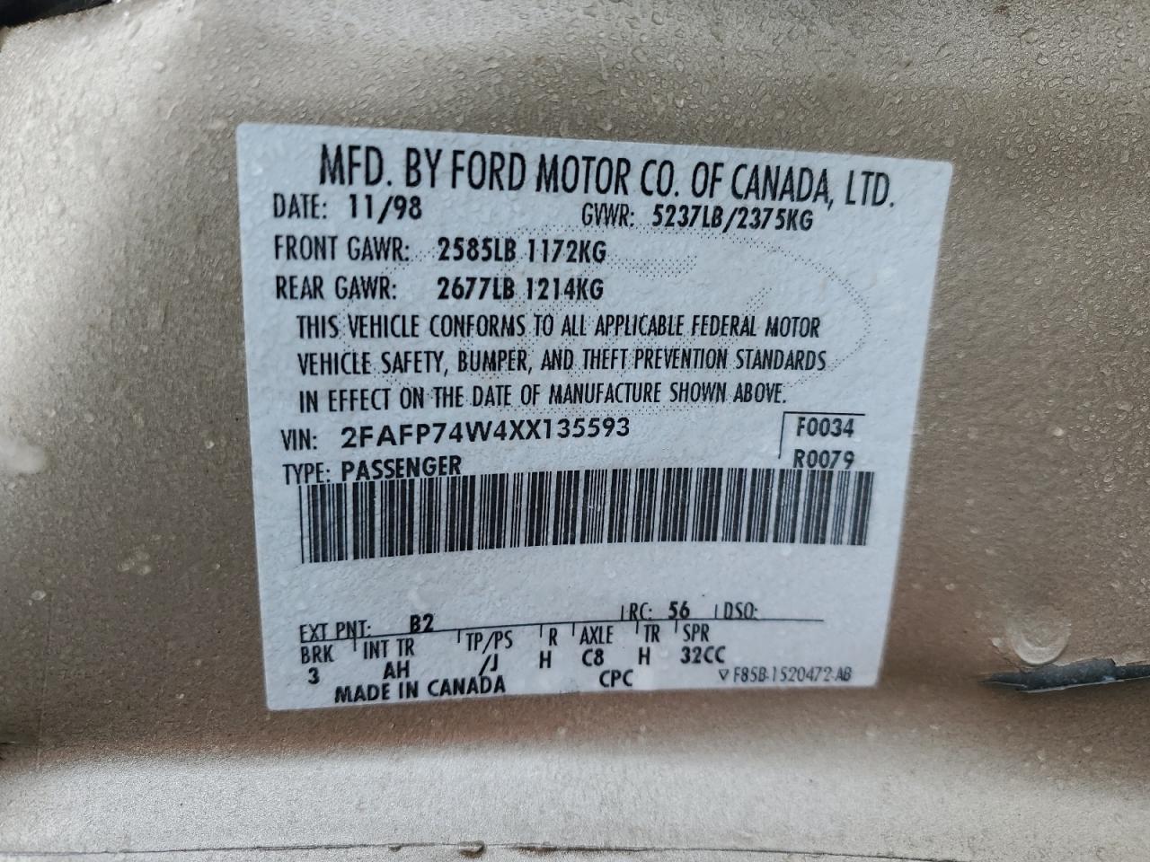 2FAFP74W4XX135593 1999 Ford Crown Victoria Lx