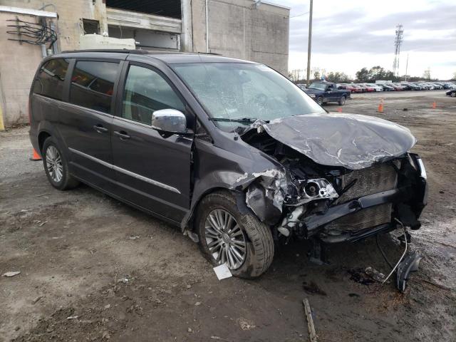 2015 CHRYSLER TOWN & COU 2C4RC1CG8FR520572