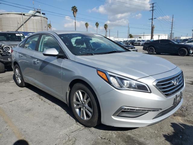 2015 HYUNDAI SONATA SE 5NPE24AFXFH205816
