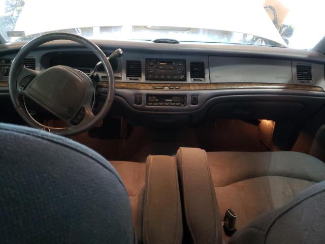1LNLM81W9VY722316 Lincoln TOWNCAR