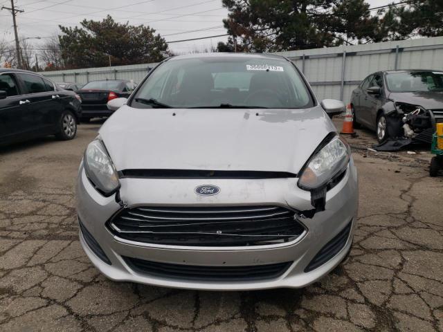2015 FORD FIESTA SE 3FADP4EJ3FM118612