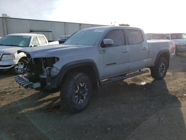 Salvage cars for sale from Copart Pasco, WA: 2019 Toyota Tacoma DOU