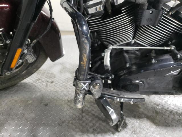 2018 HARLEY-DAVIDSON FLHC HERIT 1HD1YAJ32JC082839
