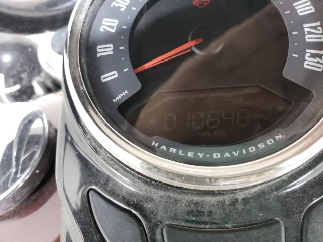 2018 HARLEY-DAVIDSON FLHC HERIT 1HD1YAJ32JC082839