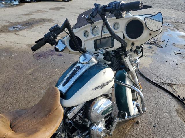 2015 HARLEY-DAVIDSON FLHXS STRE - 1HD1KRM17FB668136