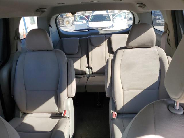 KNDMB5C13F6060454 KIA SEDONA LX