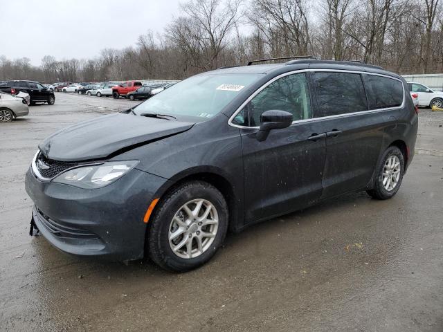 2020 Chrysler Voyager 