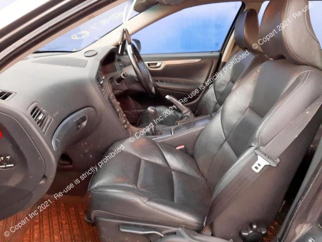 YV1SW714172663130 Volvo V70 D5 Se