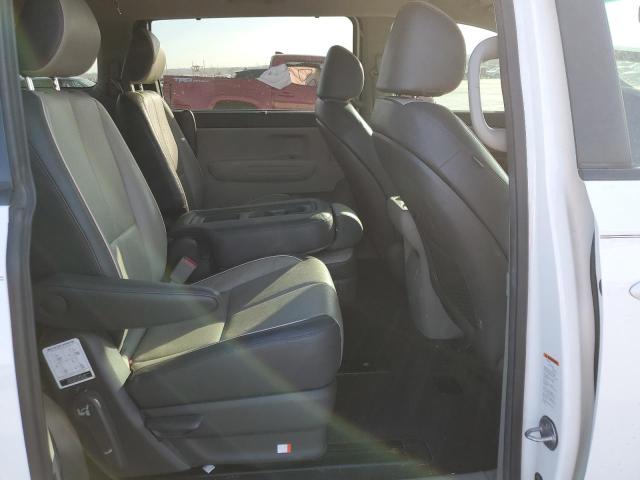 KNDMB5C14J6424535 KIA SEDONA LX