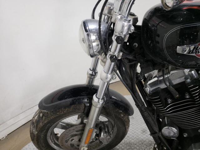 2015 HARLEY-DAVIDSON XL1200 C - 1HD1CT318FC437252