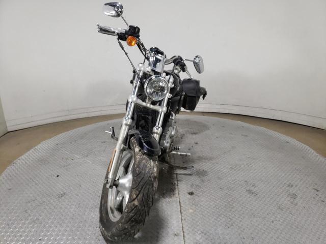 2015 HARLEY-DAVIDSON XL1200 C - 1HD1CT318FC437252