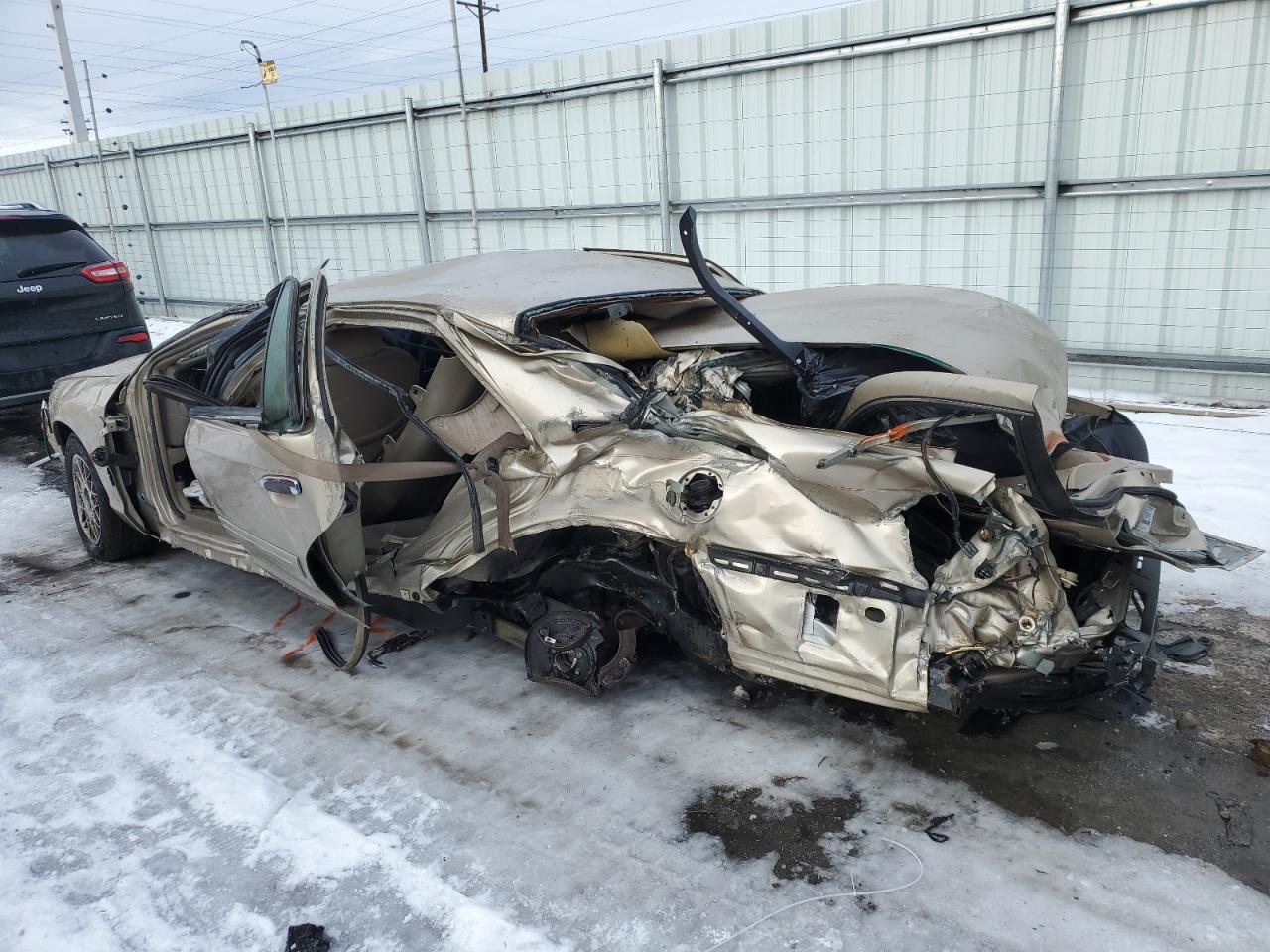 2FAFP74W4XX135593 1999 Ford Crown Victoria Lx