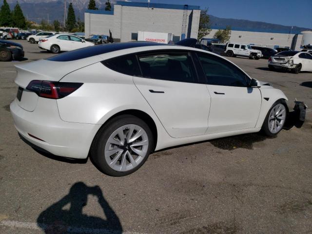 5YJ3E1EB2NF238715 Tesla MODEL 3