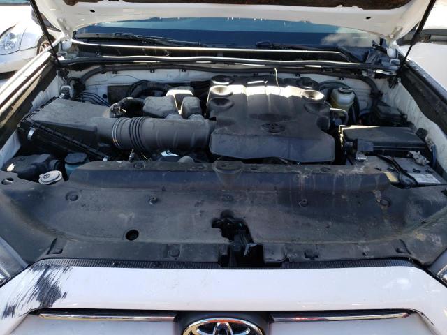 2022 TOYOTA 4RUNNER SR JTEEU5JRXN5254809