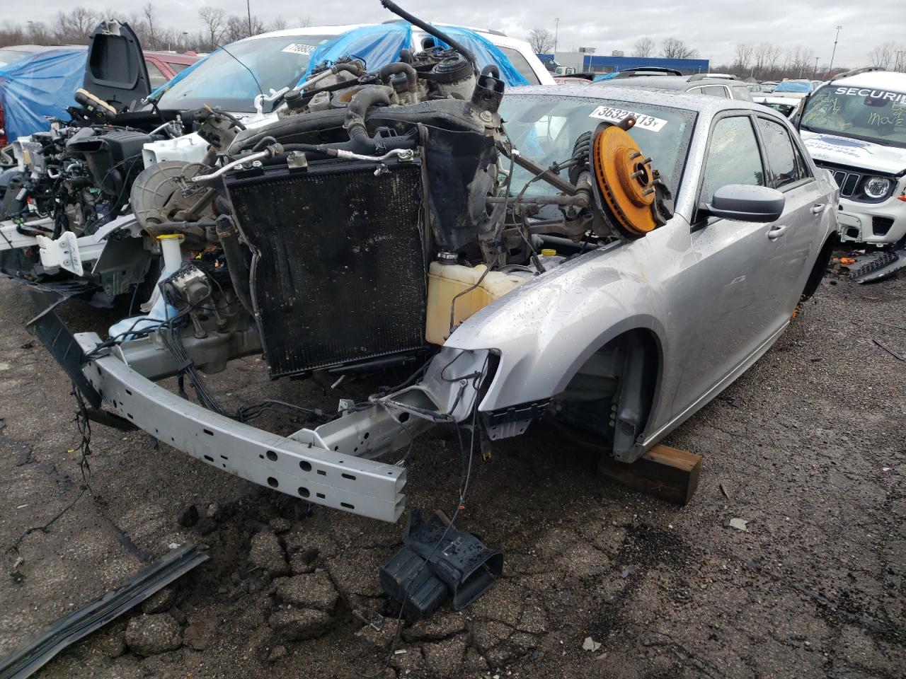 2C3CCABG9JH195506 CHRYSLER 300 2018