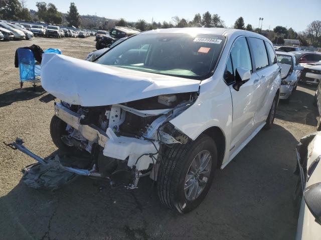 2021 TOYOTA SIENNA LE - 5TDKRKEC5MS073963