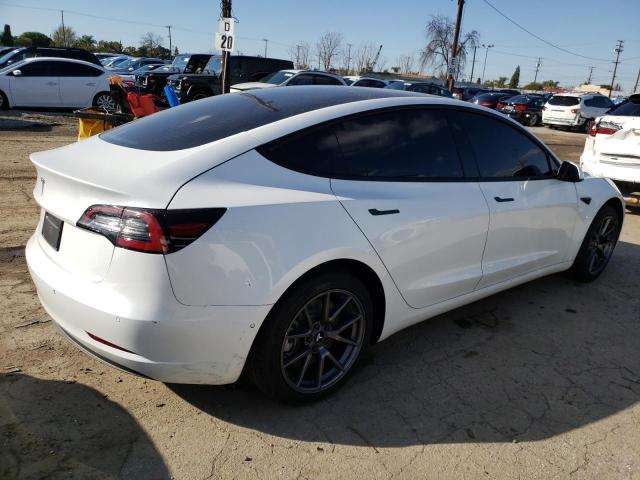 5YJ3E1EA8MF939586 Tesla MODEL 3