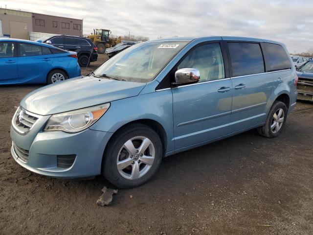 2010 Volkswagen Routan SE