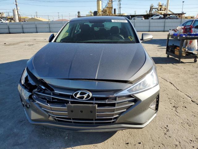 2019 HYUNDAI ELANTRA SE 5NPD74LF9KH435903