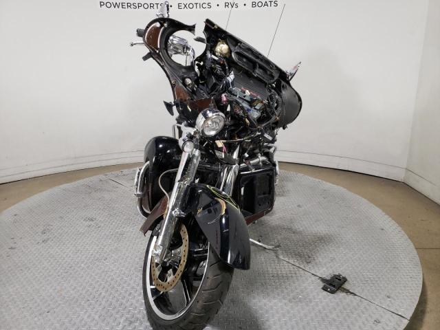 2019 HARLEY-DAVIDSON FLHTKSE 1HD1TEH1XKB953827