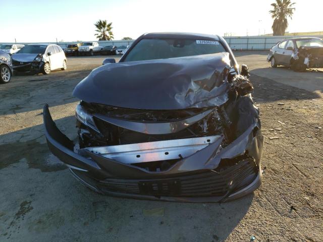 2021 TOYOTA CAMRY LE 4T1C31AK8MU548087