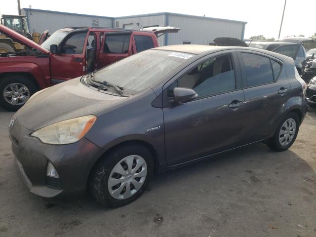 2013 Toyota Prius c 