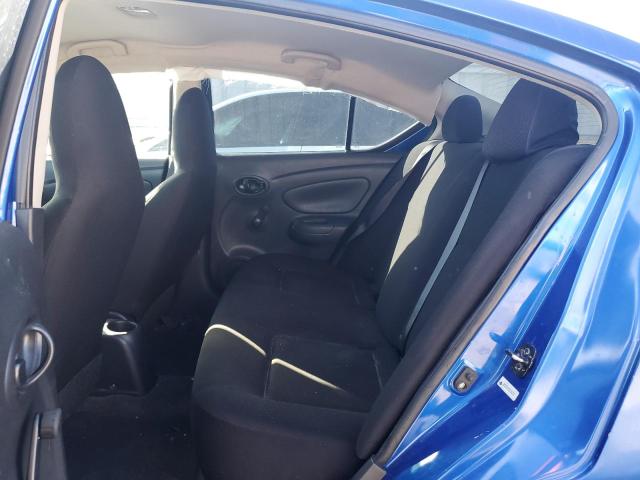 3N1CN7AP3FL842137 Nissan VERSA S