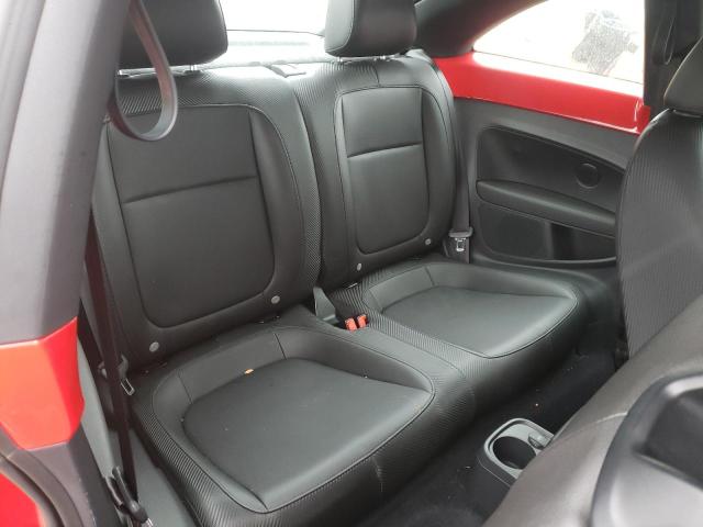 2016 VOLKSWAGEN BEETLE SE 3VWJ17AT9GM636553