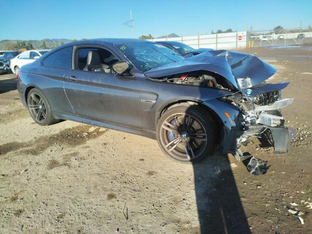 2016 BMW M4 WBS3R9C51GK338092