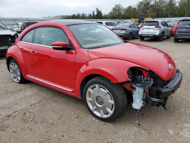 2019 VOLKSWAGEN BEETLE SE 3VWJD7AT6KM719728