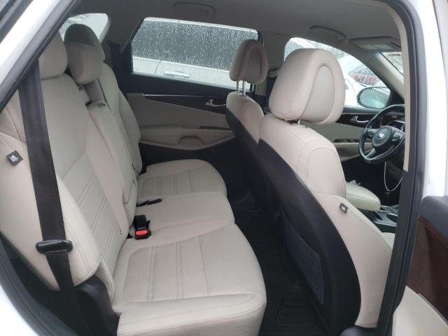 2016 KIA SORENTO LX 5XYPGDA3XGG039516