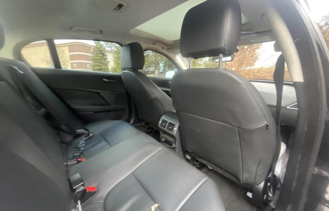 2017 JAGUAR XE PREMIUM - SAJAD4BGXHA964266