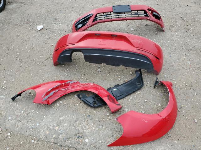 2019 VOLKSWAGEN BEETLE SE 3VWJD7AT6KM719728