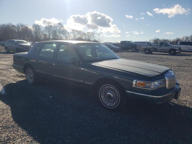 1LNLM81W4TY663169 Lincoln TOWNCAR