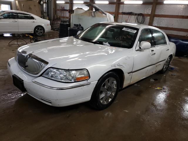 2003 Lincoln Town Car Cartier