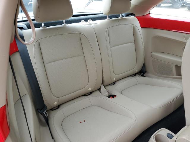 2019 VOLKSWAGEN BEETLE SE 3VWJD7AT6KM719728