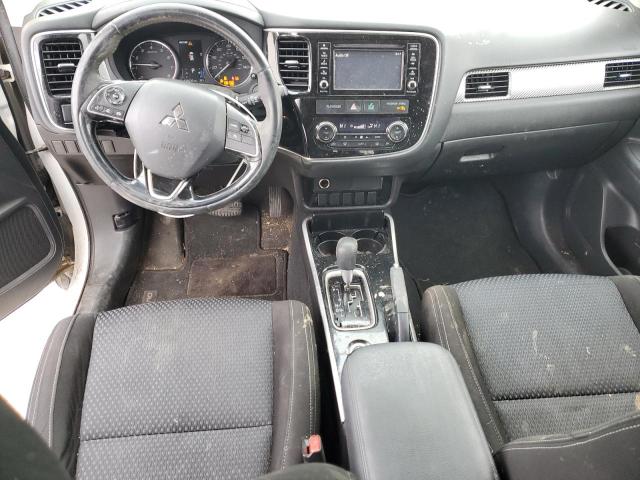 JA4AZ2A38HZ044988 Mitsubishi Outlander Es