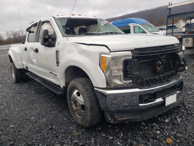 Salvage cars for sale from Copart Grantville, PA: 2017 Ford F-350