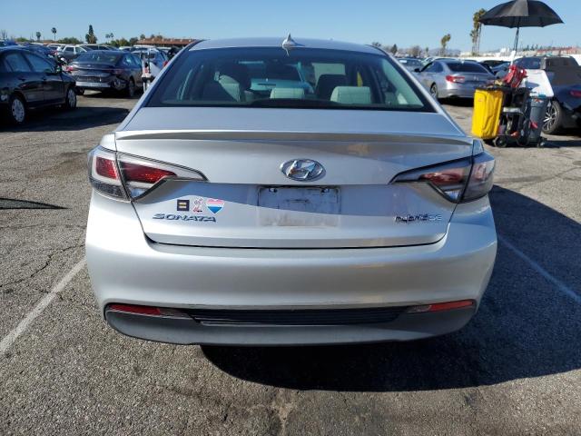 2017 HYUNDAI SONATA HYB KMHE24L13HA054017