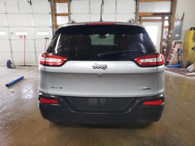 1C4PJMCB2HW590047 Jeep Cherokee Latitude