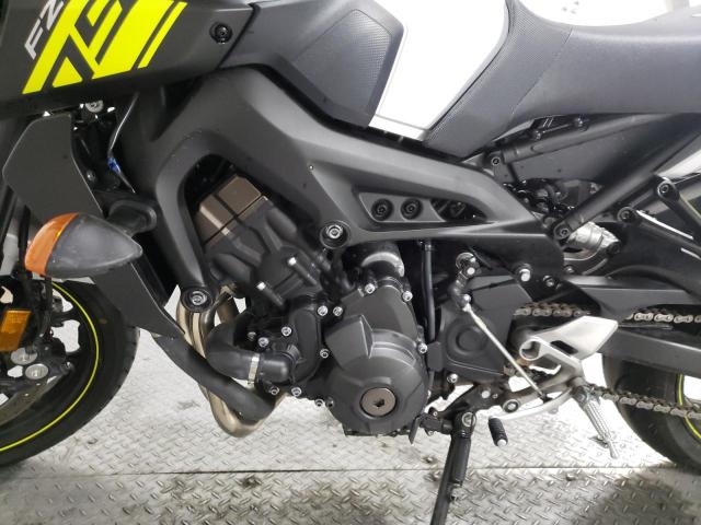 2017 YAMAHA FZ09 C JYARN53Y6HA000576